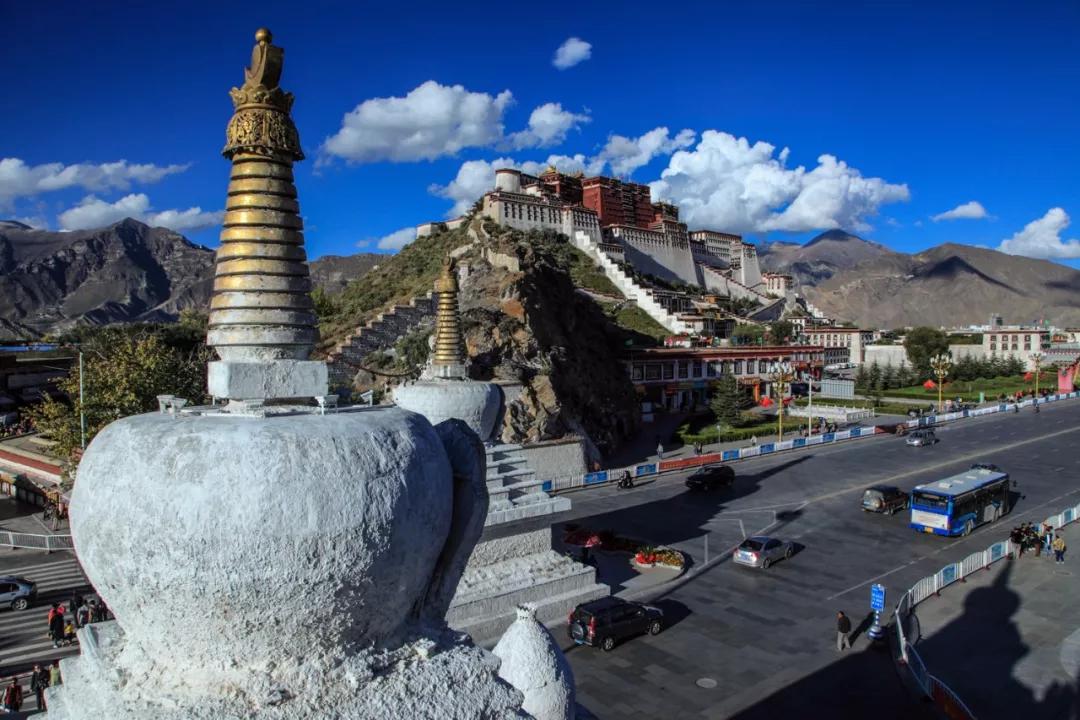 西藏之旅，探寻自然美景，寻觅内心平和之乐