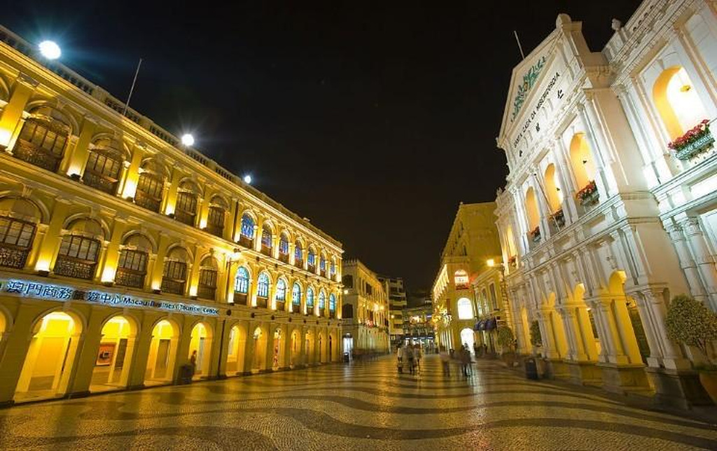 澳门，历史与现代交织的东方明珠